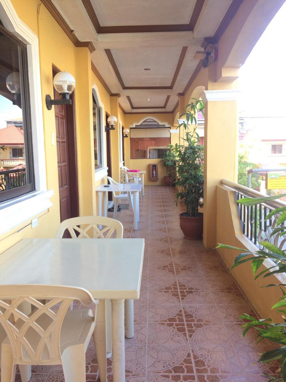Sunrise Apartelle Olongapo Exteriér fotografie