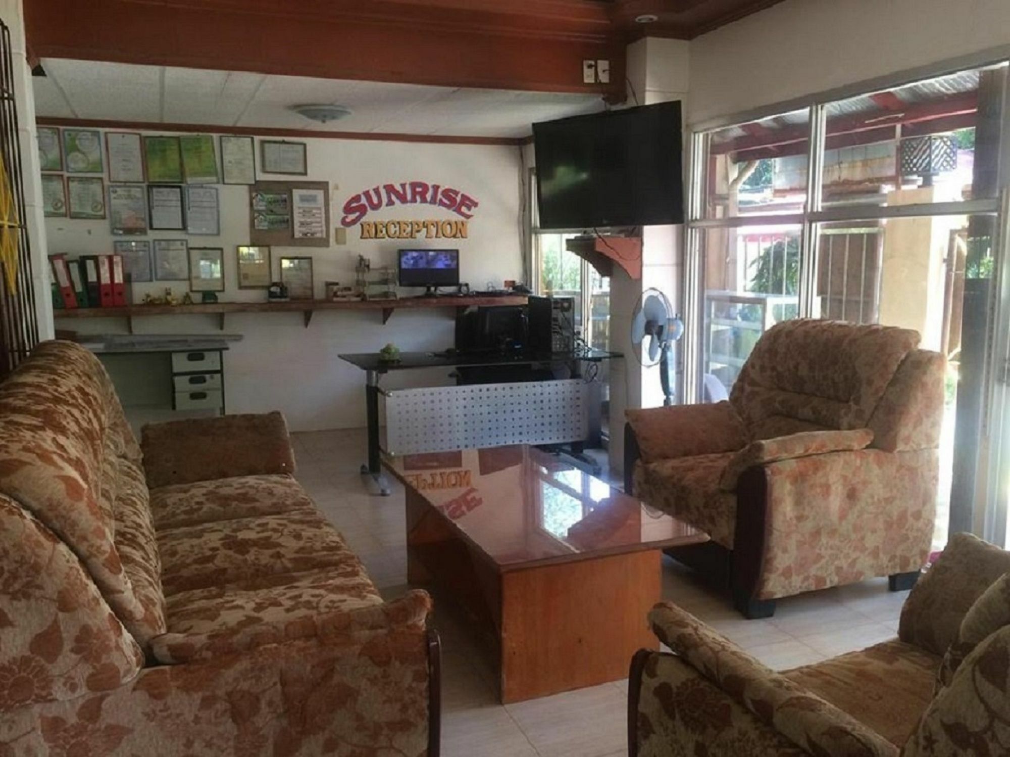 Sunrise Apartelle Olongapo Exteriér fotografie